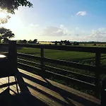 Holmegaarden B & B-k Couette-café