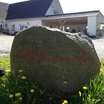 Holmegaarden B & B-k Couette-café 3*