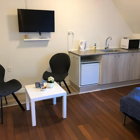 Holmegaarden B&b-k Bed & Breakfast 3*