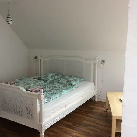 Bed & Breakfast Holmegaarden B&b-k Bro (Aeroe)