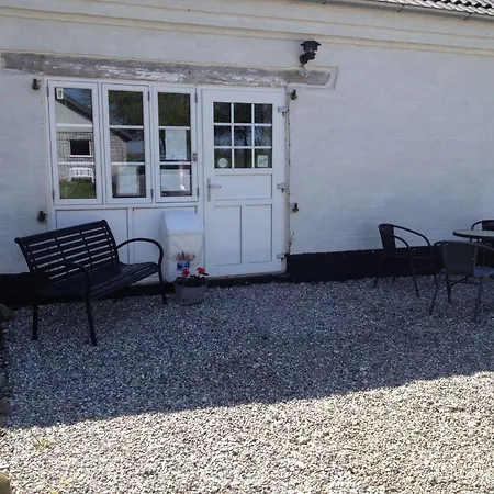 Couette-café Holmegaarden B & B-k Bro (Aeroe)